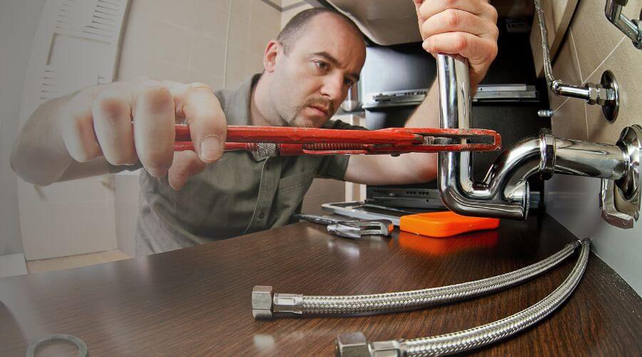 Expert burst pipe repair services in Daleville, MS
